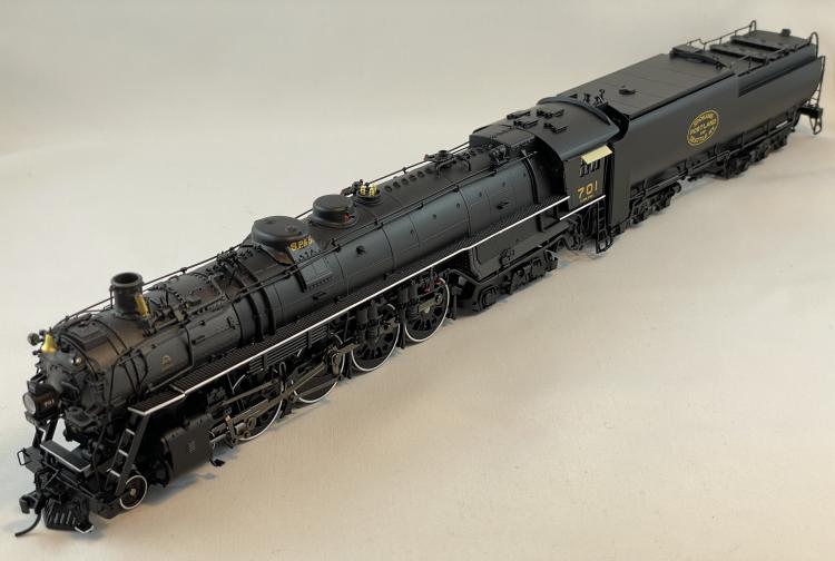 Broadway Limited - Brass Hybrid - SP&S E-1 4-8-4 #701 (Black -  Early Postwar) Oil Tender - DC/DCC Paragon3 Sound - In Stock