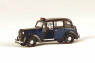 EM76829 : Austin FX3 London Taxi - Black over Dark Blue EM76829 : Austin FX3 London Taxi - Black over Dark Blue
