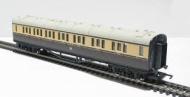 R4065D : GWR Composite coach R4065D : GWR Composite coach