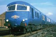 31-255DC : Midland Pullman 6 Car Unit Nanking Blue (DCC On Board) 31-255DC : Midland Pullman 6 Car Unit Nanking Blue (DCC On Board)