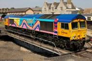 ND-201E : Class 66 in Childrens livery - powered