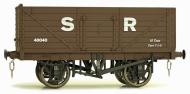 7F-071-014 : Dapol - SR 7 Plank Open Wagon #40040 - In Stock 7F-071-014 : Dapol - SR 7 Plank Open Wagon #40040 - In Stock