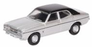 76COR3008 : Oxford - Ford Cortina Mk3 - Strato Silver 76COR3008 : Oxford - Ford Cortina Mk3 - Strato Silver