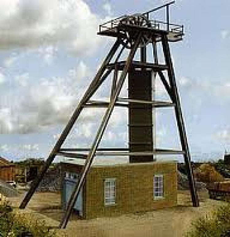 Skaledale Coal Mining Company - Mining Headstock 2 (Clearance - was $48) - Sold Out