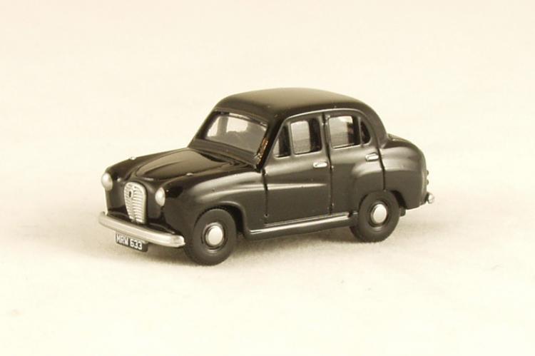 Austin A30 4-Door Saloon - Black