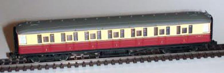Gresley First Class - BR Carmine & Cream livery