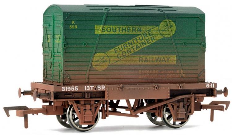 SR Conflat #31955 & Container 'SR Furniture Container' Weathered - Sold Out