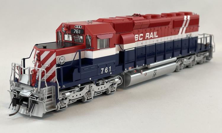 Bowser - GMD SD40-2 - BC Rail #761 (Red, White & Blue - Hockey Stick) - In Stock